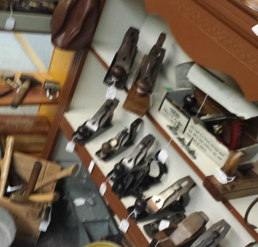 Jackson Square Mall-拉格兰奇必去景点