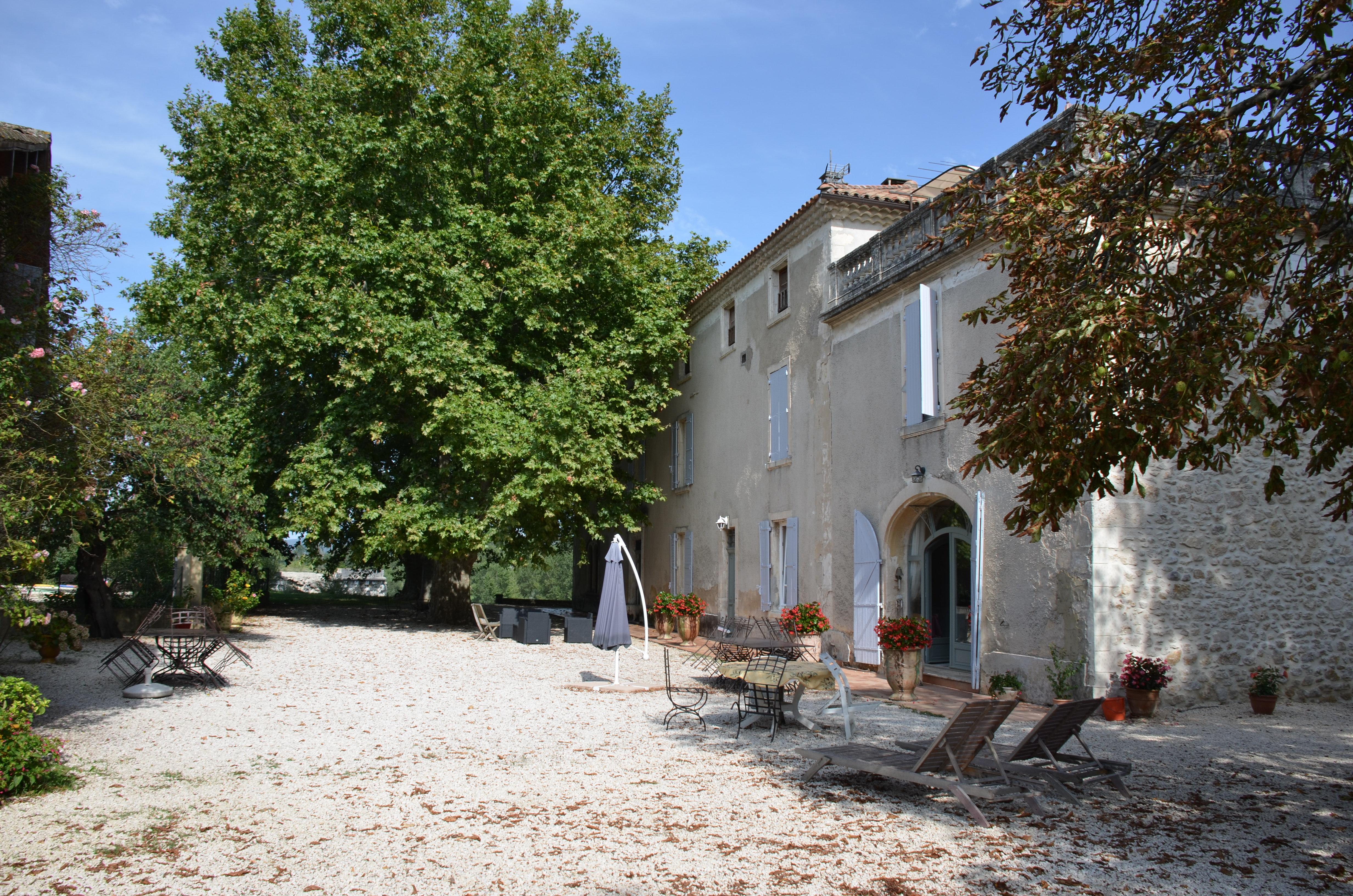 Pont d'Ardèche-餐饮