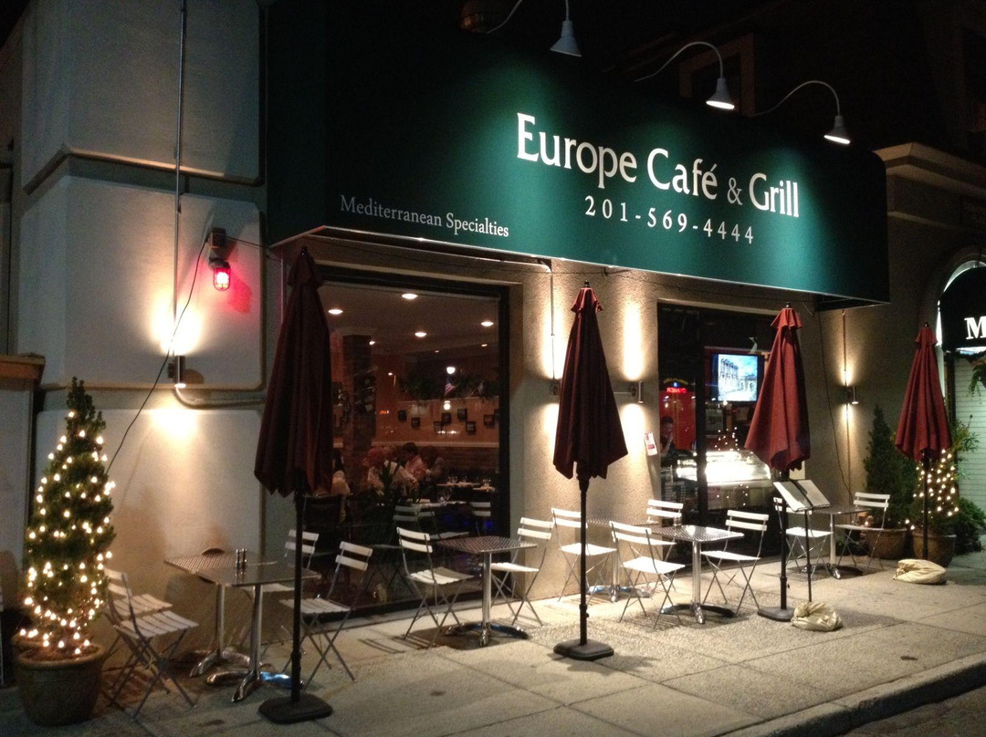特纳夫莱餐馆和美食-Europe Cafe & Grill