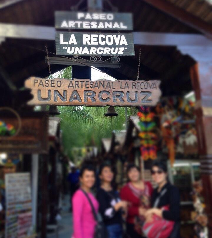 Paseo Artesanal La Recova-圣克鲁斯省必去景点