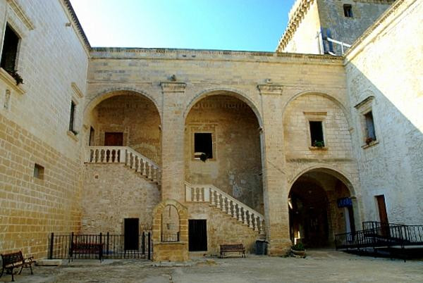 Leporano旅游景点-Castello Muscettola