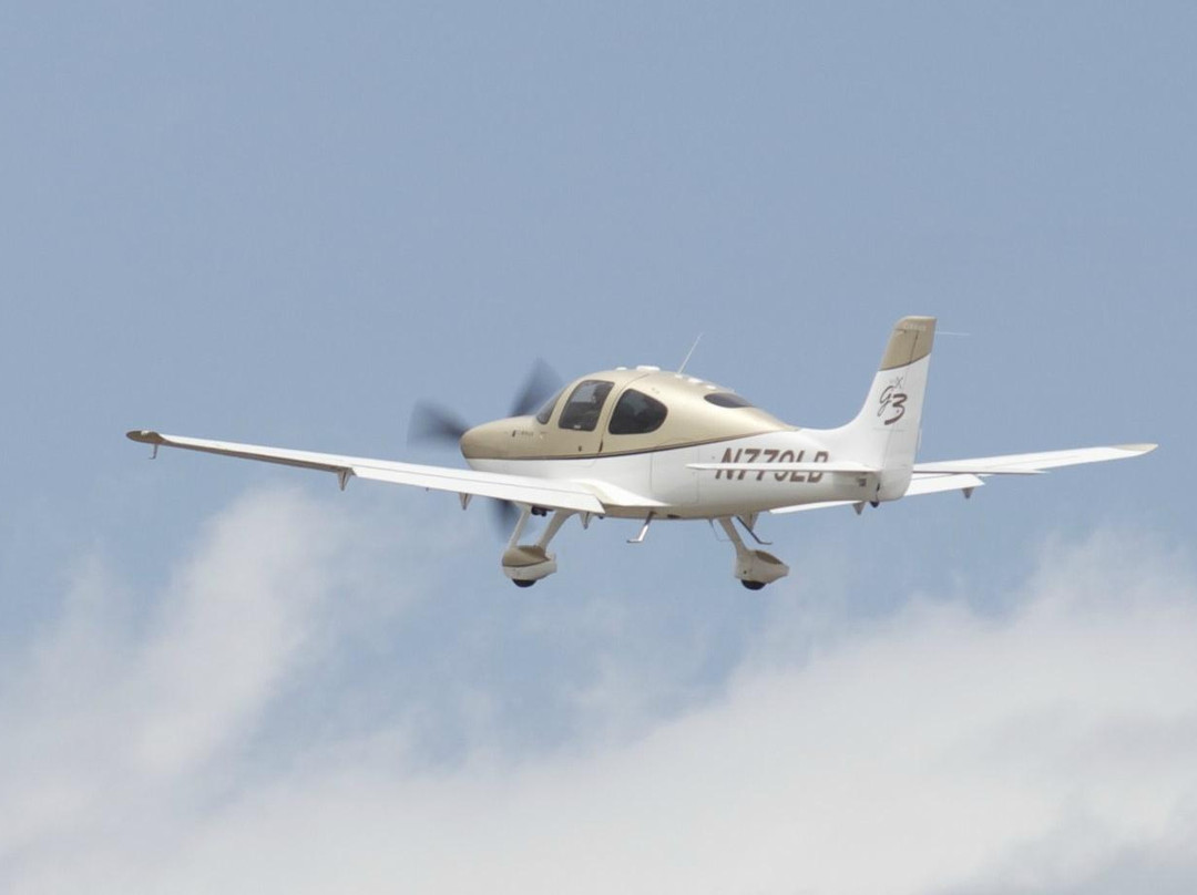 Maui Flight Academy-卡胡卢伊必去景点