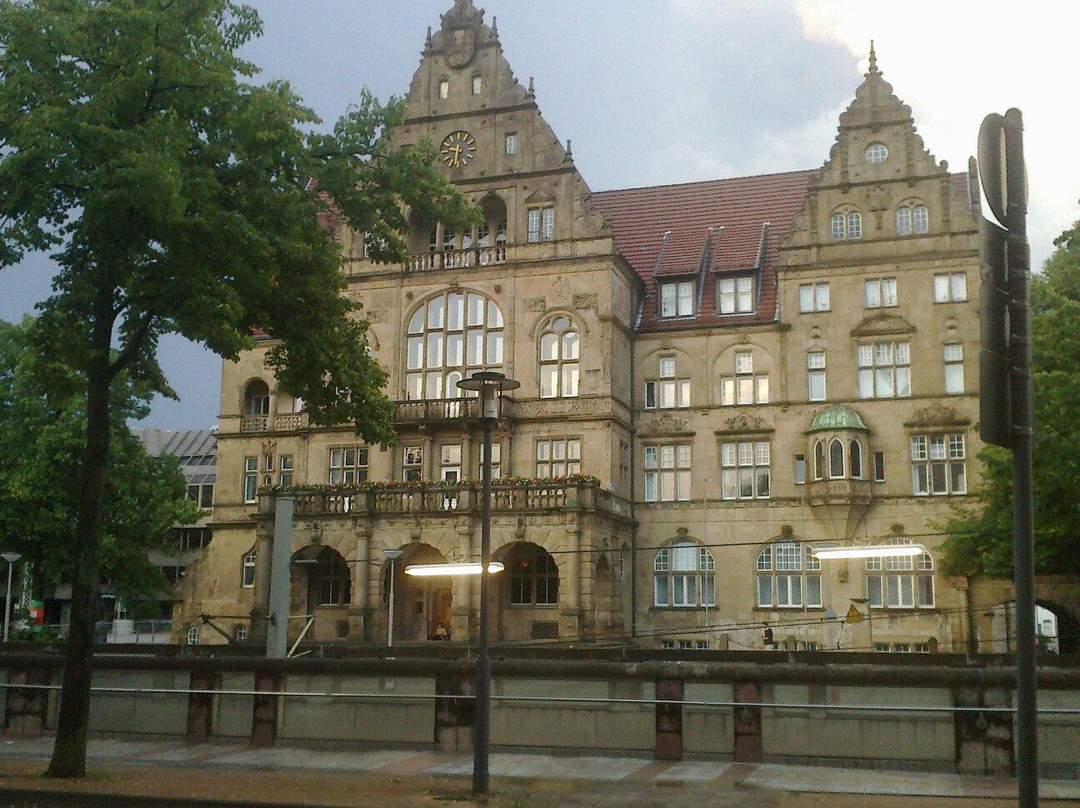Old Town Hall景点图片