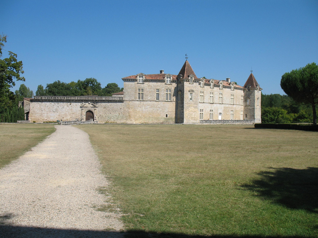 Château de Cazeneuve景点图片
