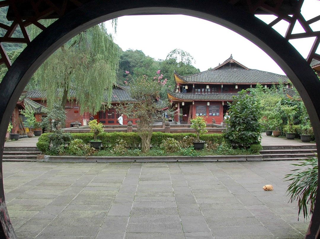 万年寺-峨眉山市必去景点