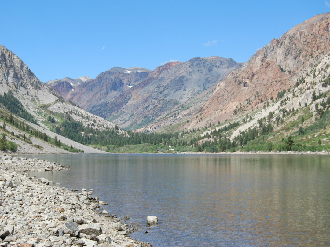 Lundy Lake-利韦宁必去景点
