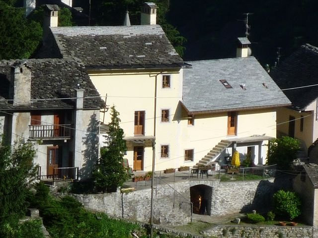 Varzo酒店住宿-Bed and Breakfast Alpe Veglia