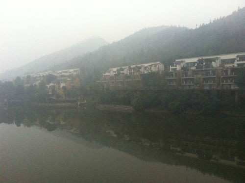 海兰云天海琴酒店主图