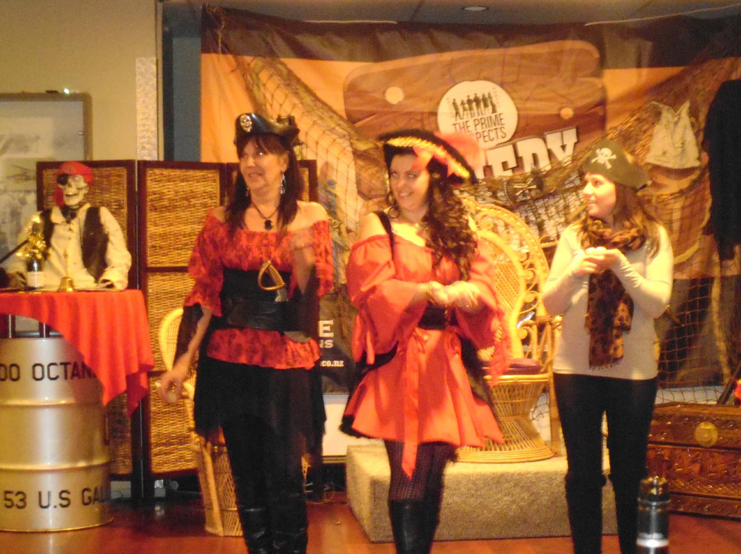 Pirates of the Pacific Dinner Show-芒格努伊山必去景点