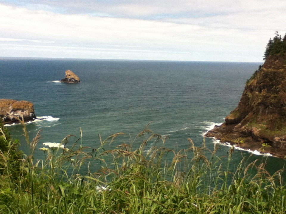Cape Meares Lighthouse-蒂拉穆克必去景点