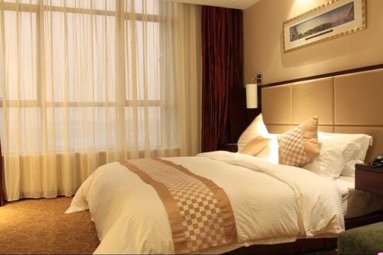 宾利酒店(深圳龙岗华南城海吉星店)主图