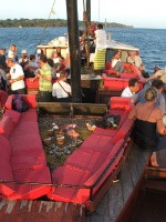 Charlie Claw's-Wasini Island必去景点