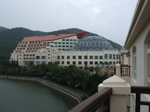 亚龙湾环球城大酒店主图