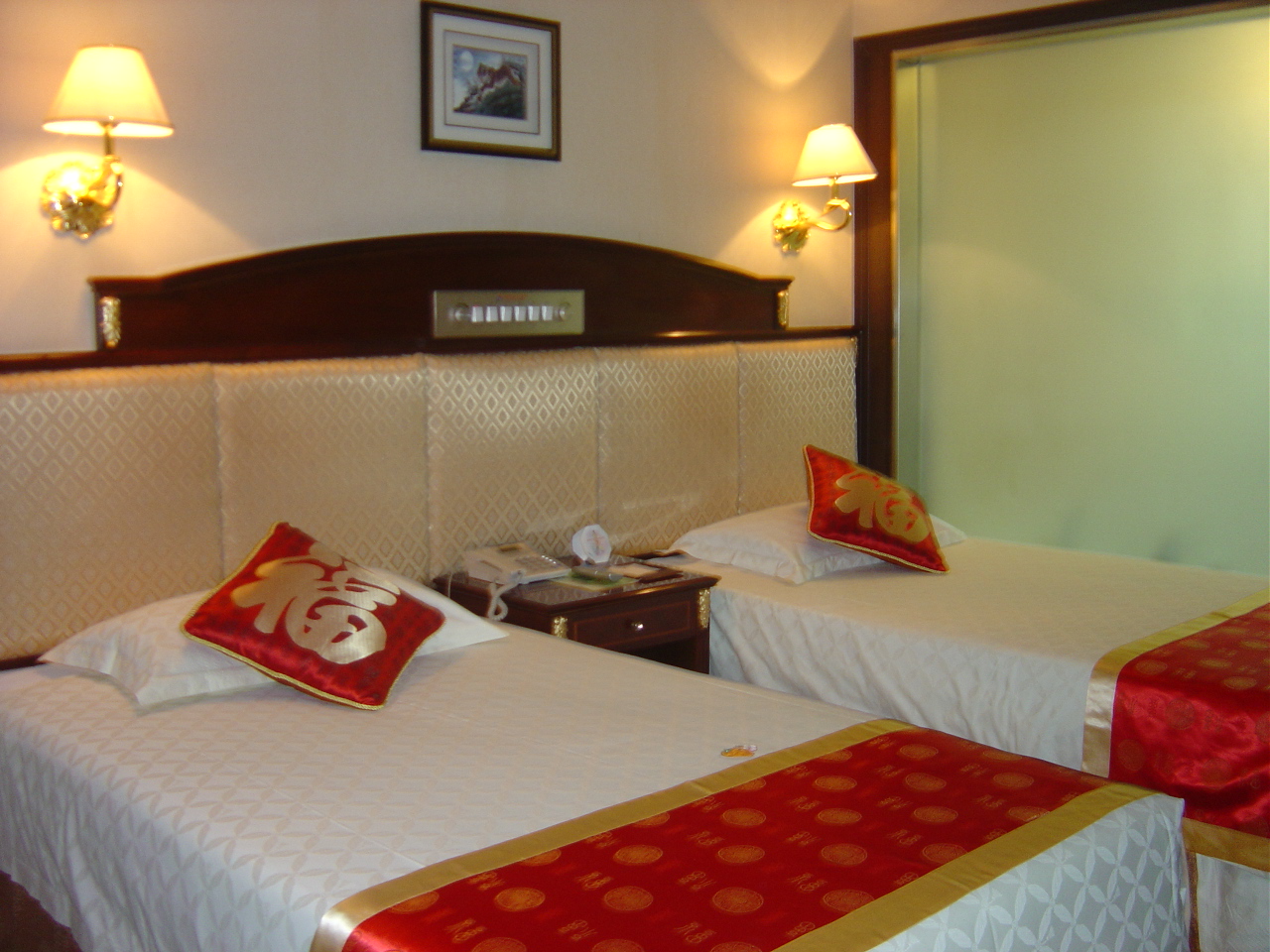 新东方大酒店-官方