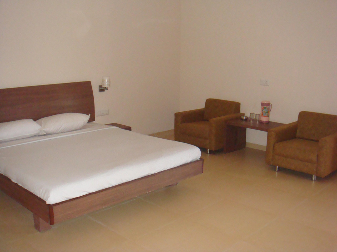 Dakor酒店住宿-Hotel Raj Palace