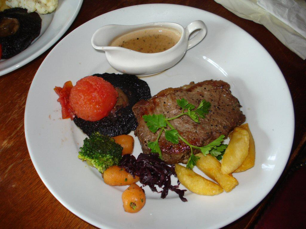 Nuthampstead餐馆和美食-King William IV