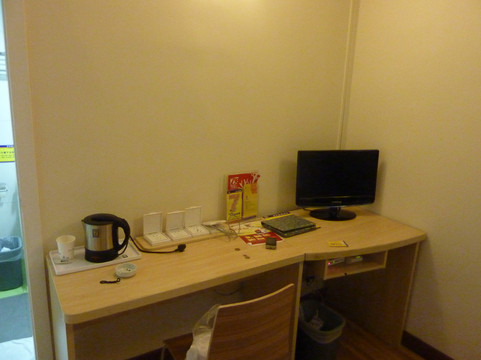 7天珠海拱北口岸二店主图