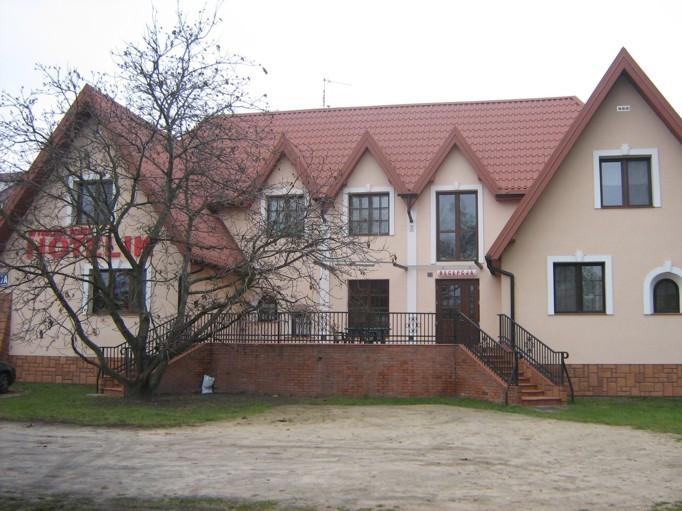 Wynajem Pokoi Hotelik
