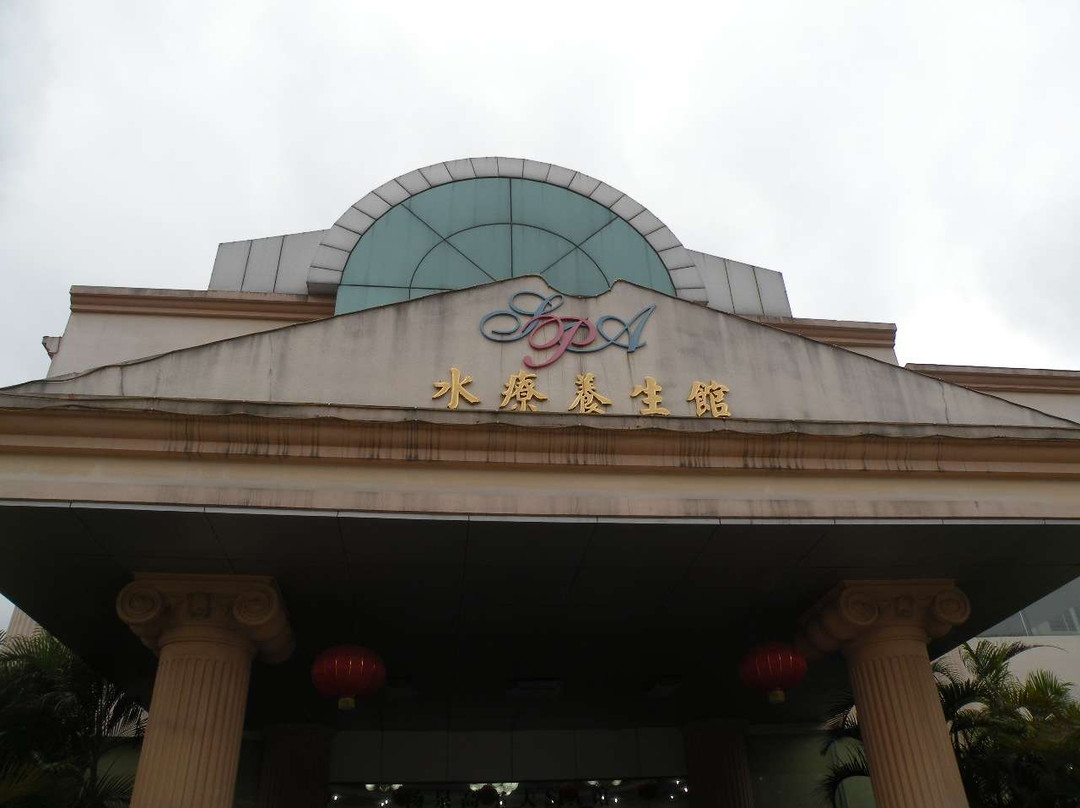 汤泉高尔夫-博罗县必去景点