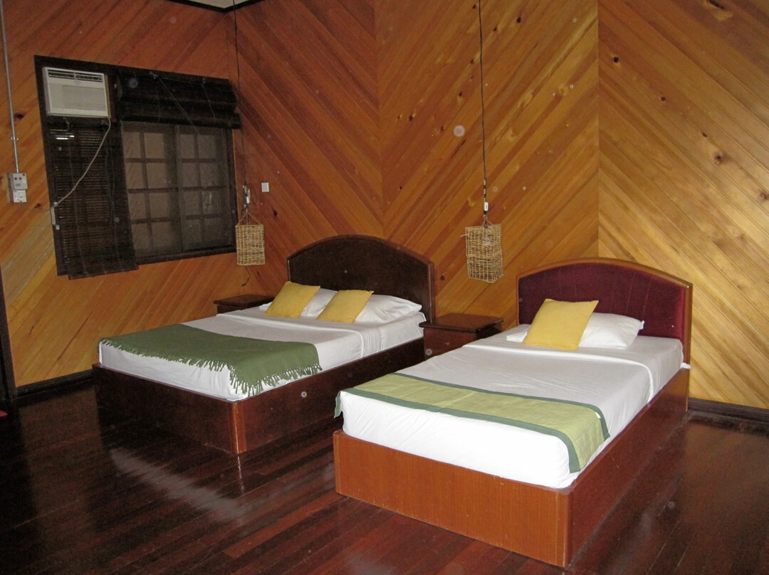 Mulu World Heritage Area Accommodation