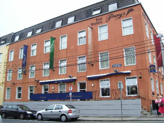 Pery's Hotel