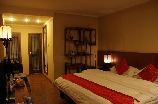 丽江风雅颂文晋院客栈·纳西古院主图