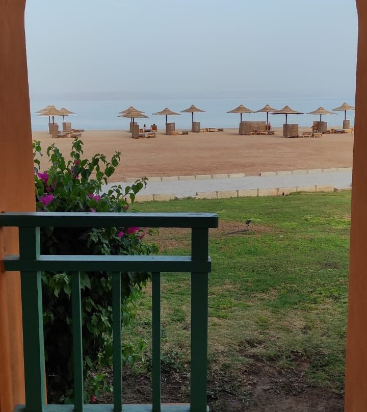 Strand Beach Resort Taba Heights主图