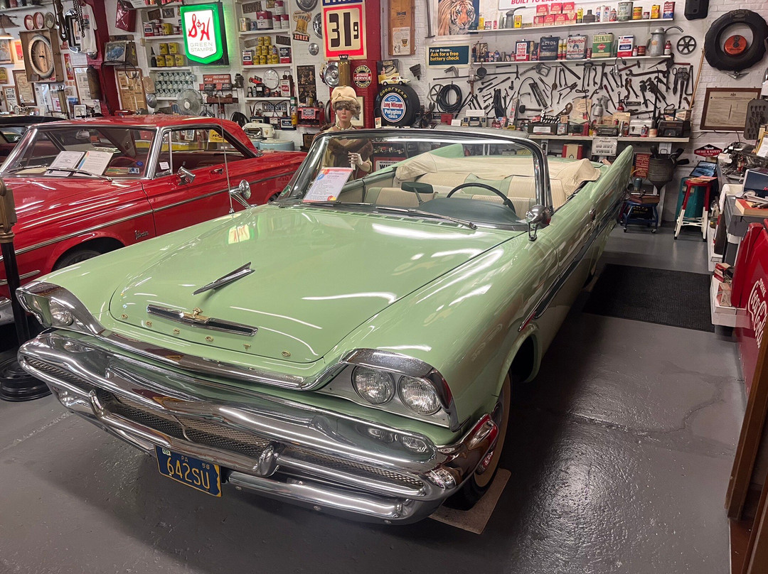 Jerry's Classic Cars and Collectibles Museum景点图片