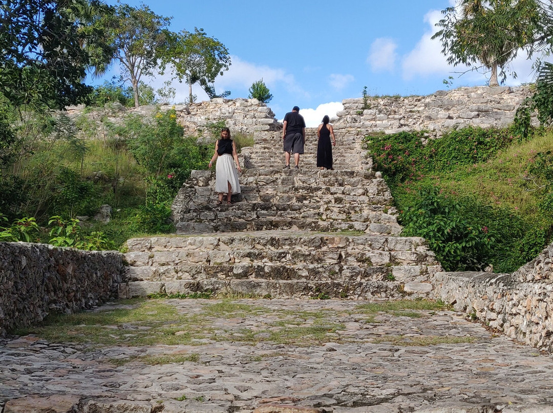 Zona Arqueológica de Izamal景点图片