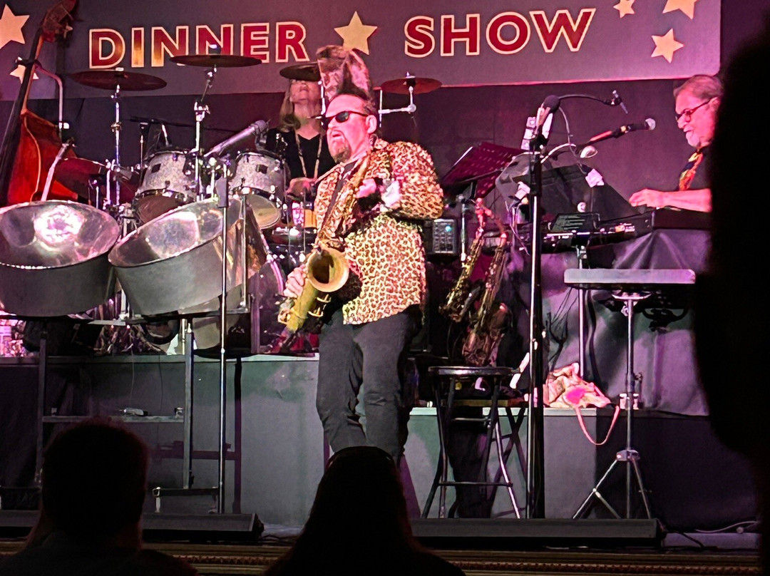 Barleens Dinner Show-Apache Junction必去景点