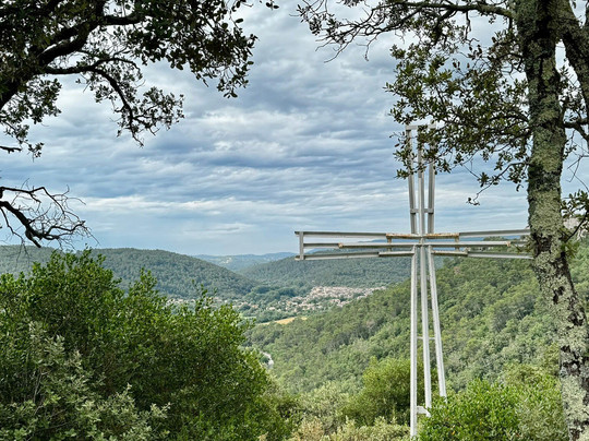 Chapelle Notre-dame-du-glaive-Cabasse必去景点