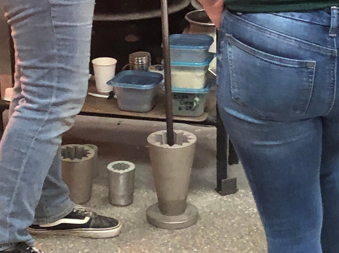 Hot Shop Glass-拉辛必去景点