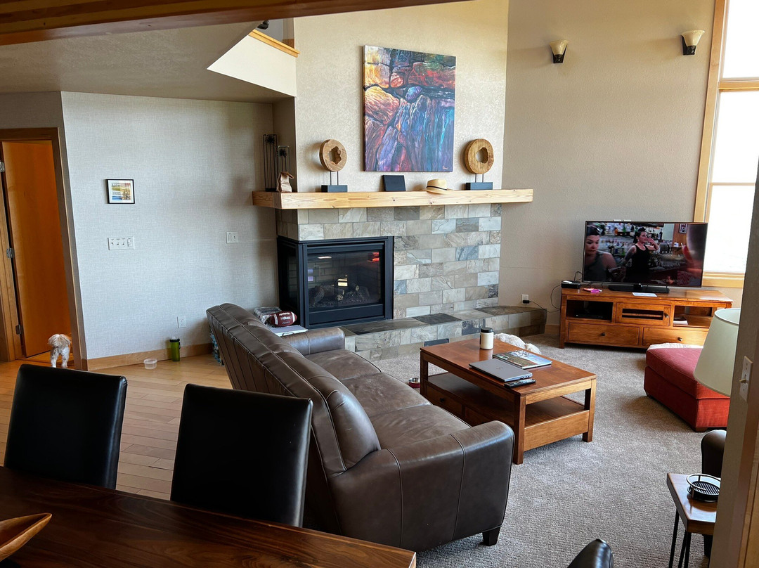 Surfside on Lake Superior主图