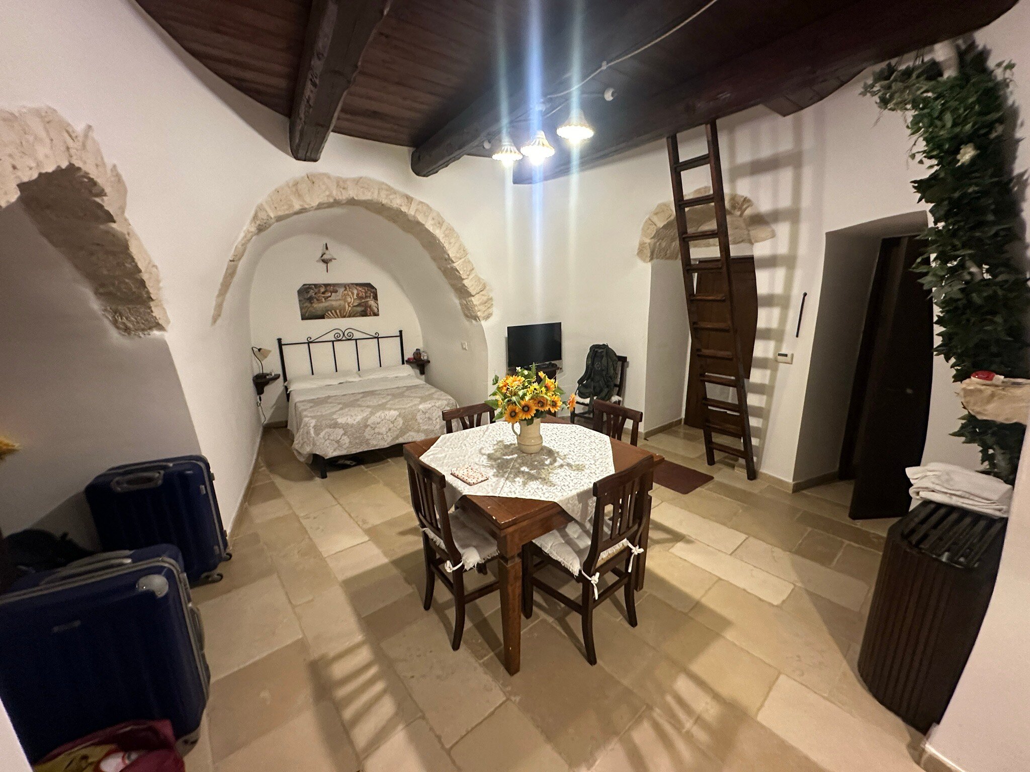 拉特路雷莎假日酒店-官方