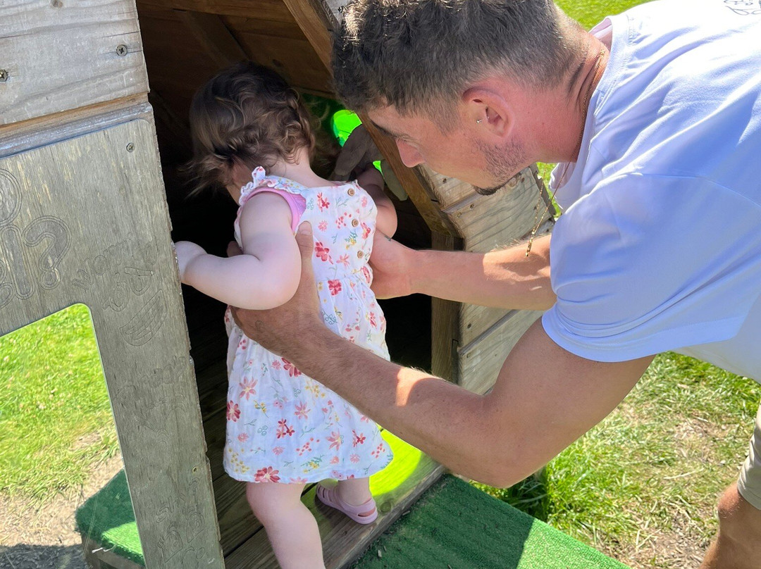 Church Farm Tearooms and Children’s Farm Anslow景点图片