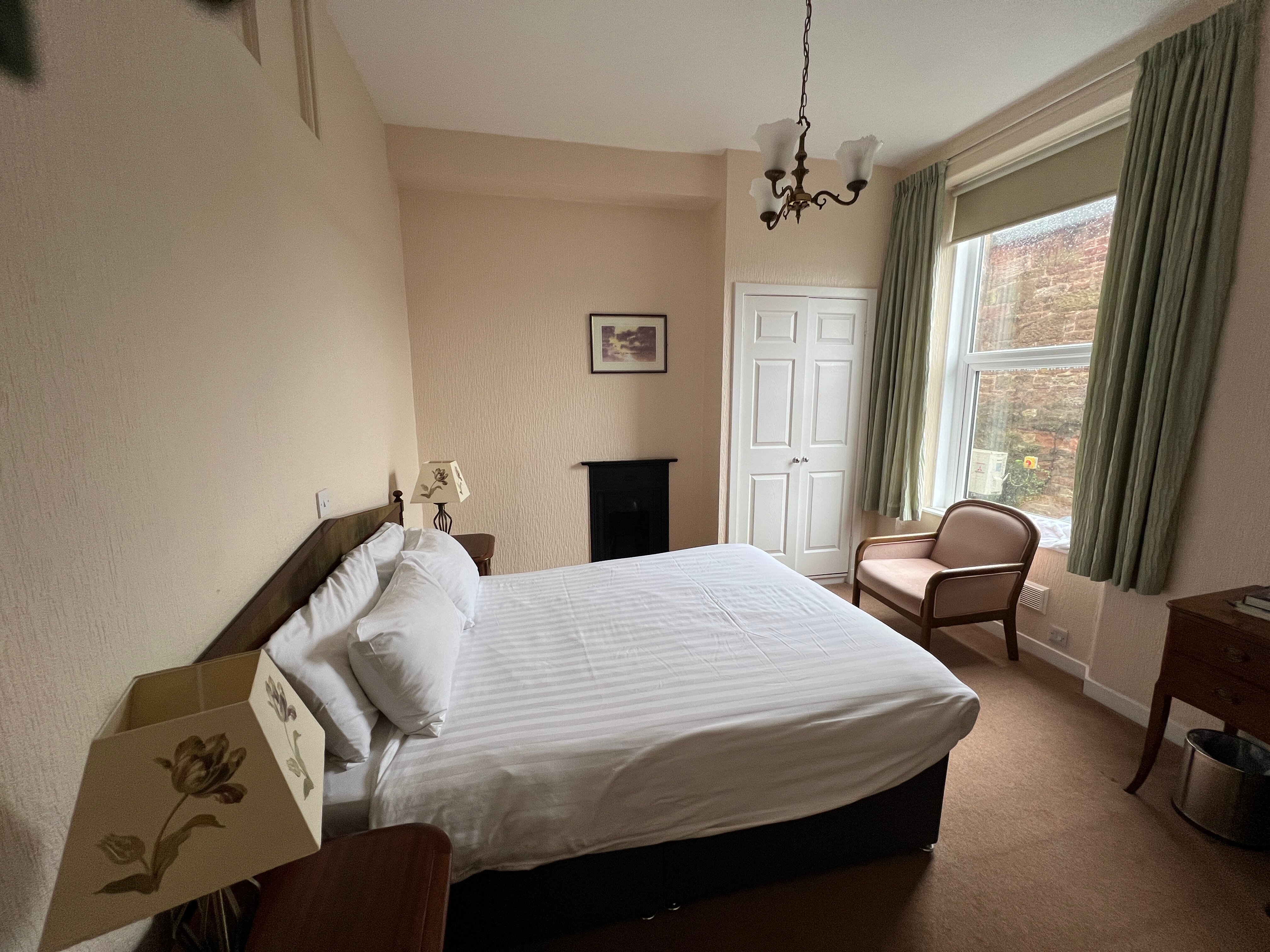 The Corner House Hotel-客卧