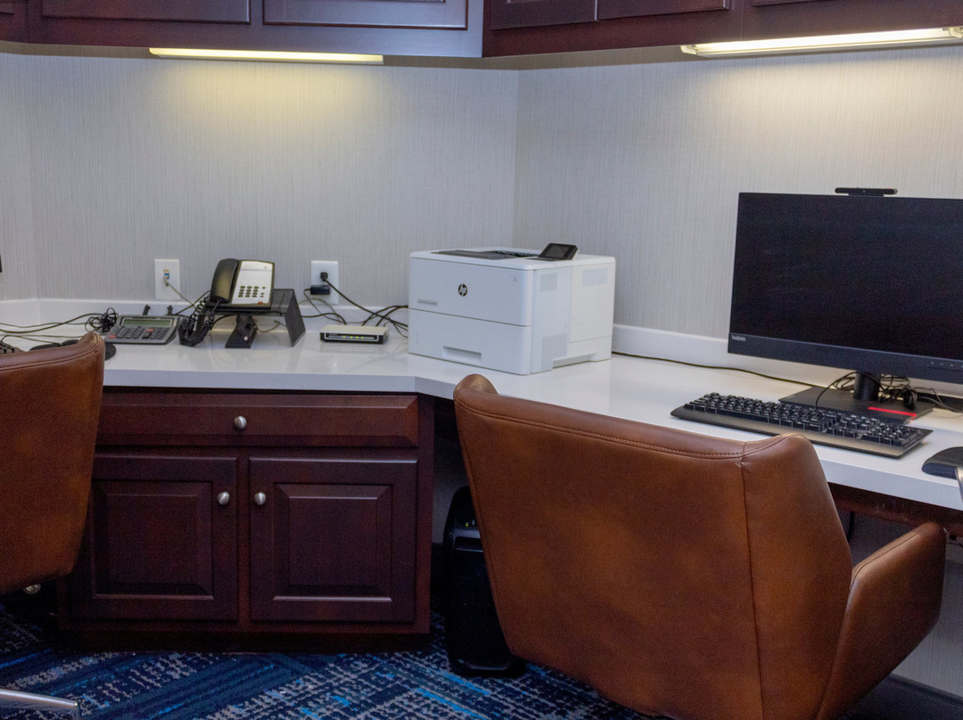 Hampton Inn & Suites Riverton主图