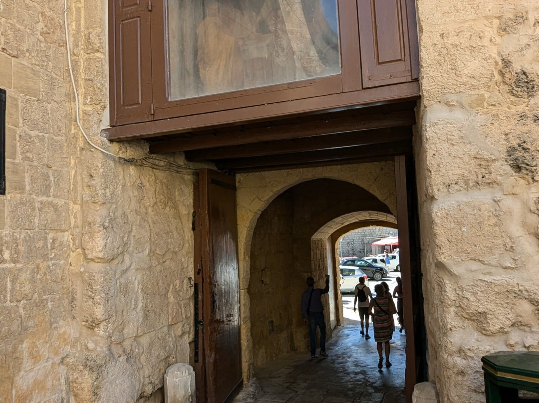 Greek's Gate-姆迪纳必去景点