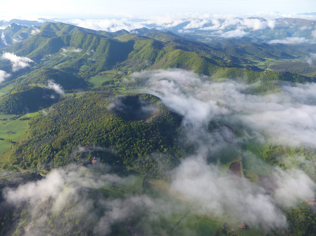 La Garrotxa Volcanic Zone Natural Park景点图片