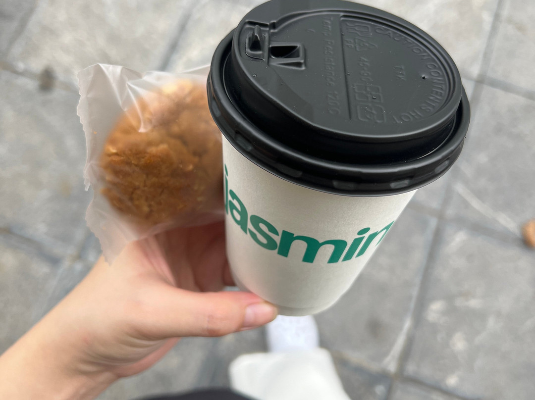 Jasmin - Bakery & Coffee Shop