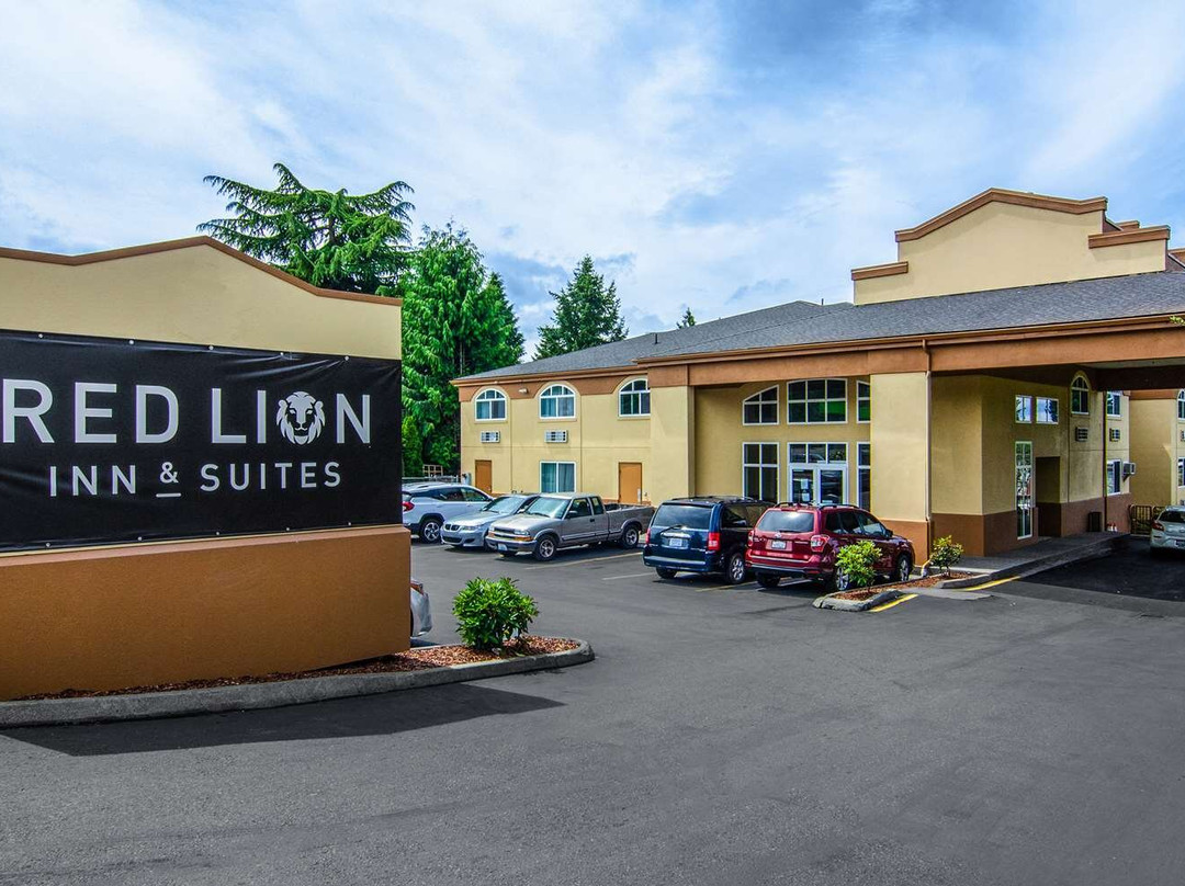 Red Lion Inn & Suites Des Moines