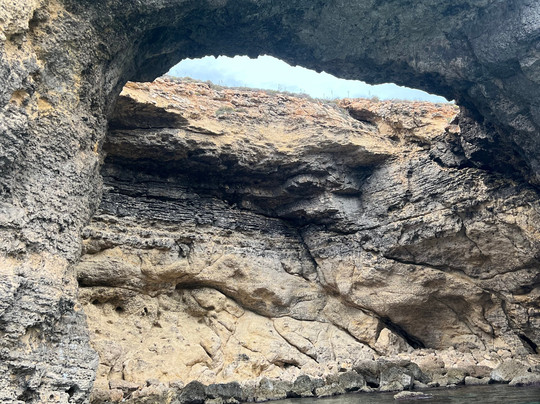 Comino Cruises & Charters by Bulldog - Blue Lagoon - Luzzu - Gozo - Malta-Comino必去景点