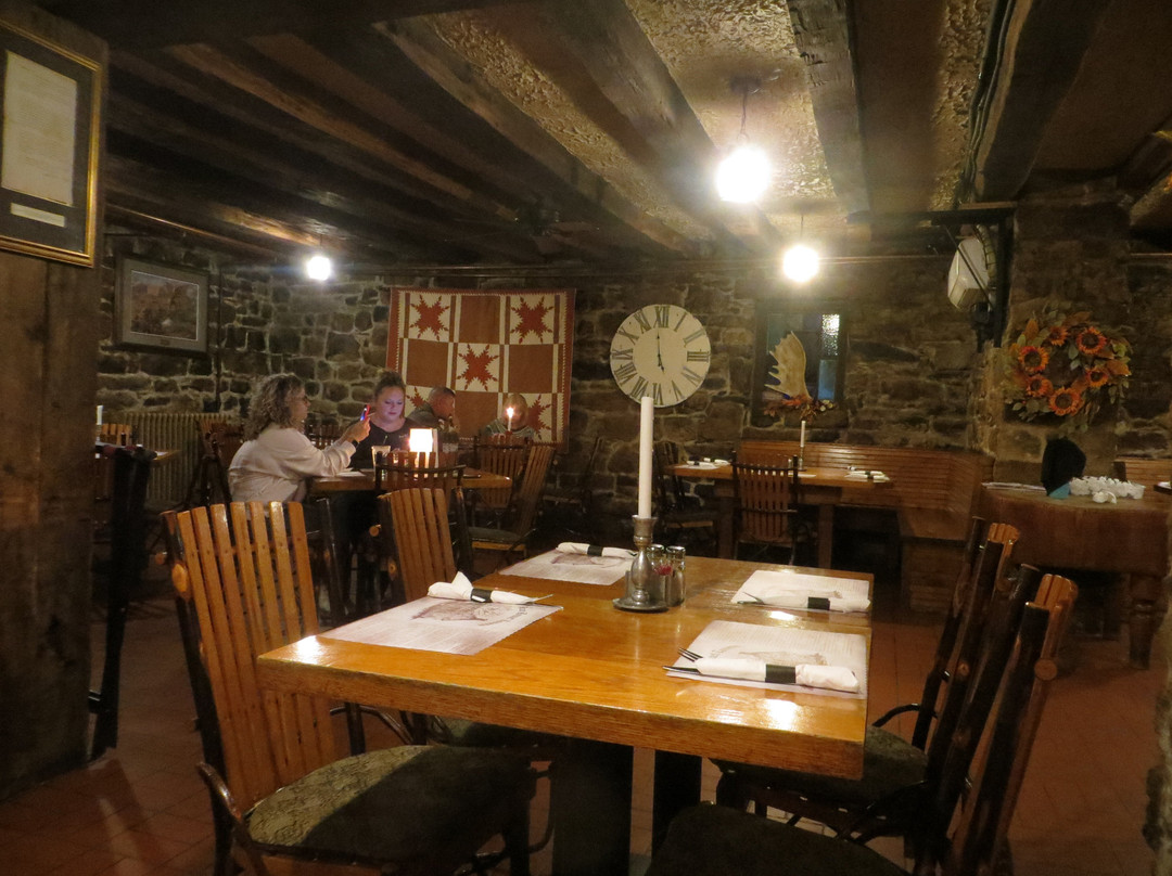 Jean Bonnet Tavern B & B主图