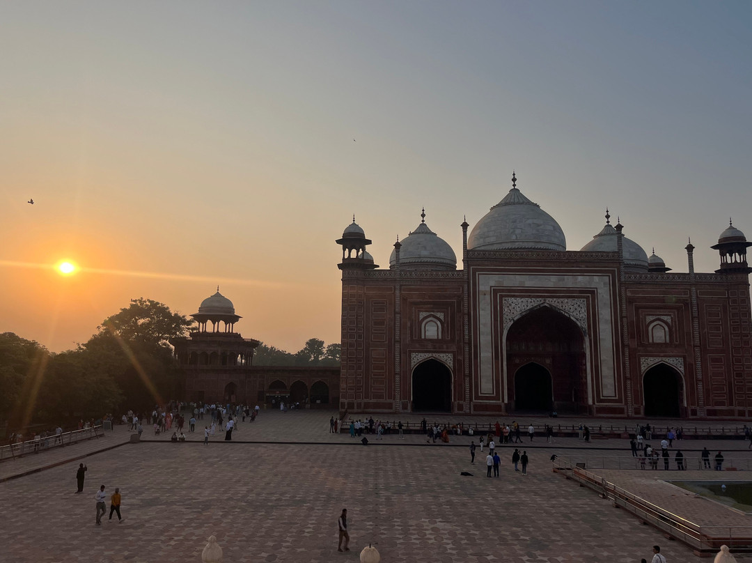 Majestic Taj Tours-阿格拉必去景点
