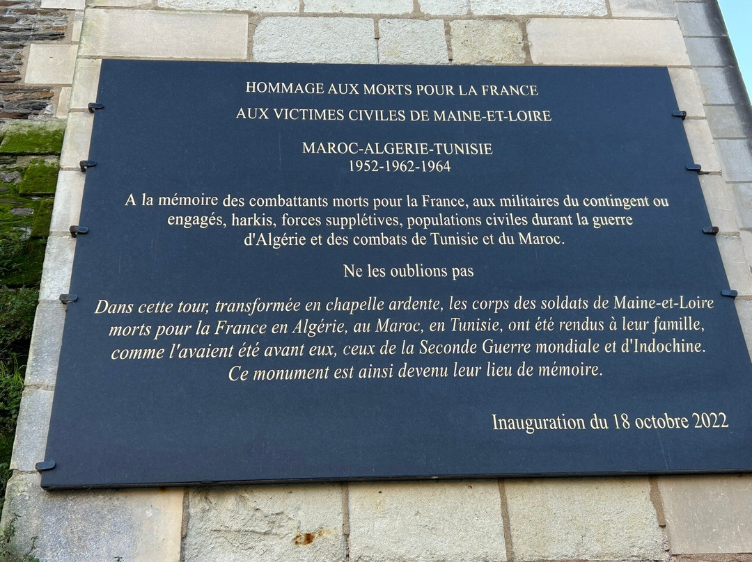 La Tour Saint-Aubin景点图片