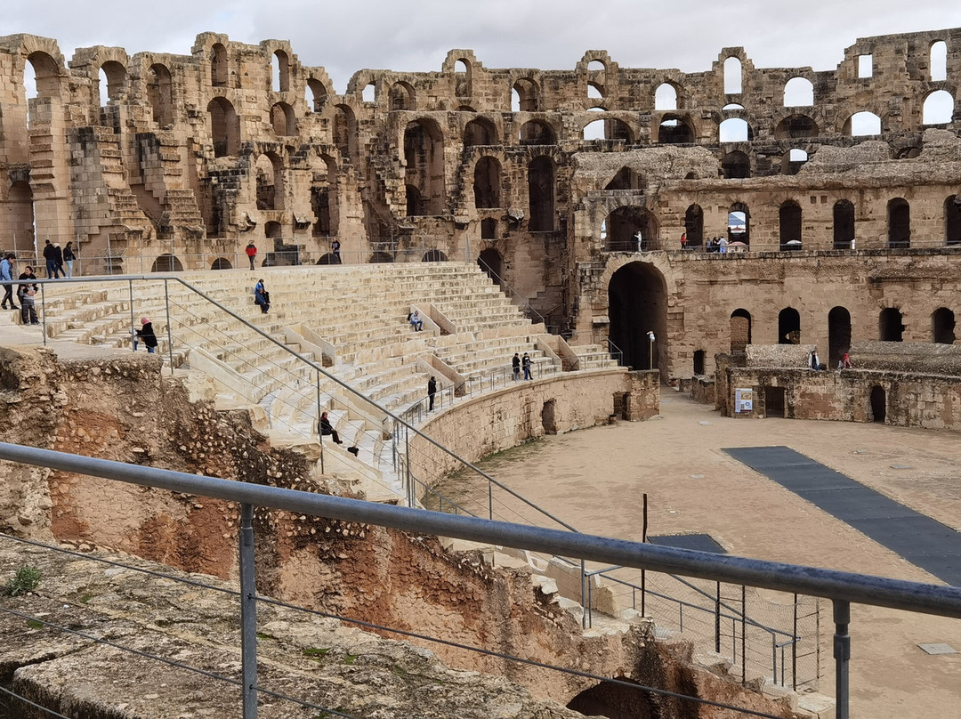 Queen Private Tour-苏塞必去景点