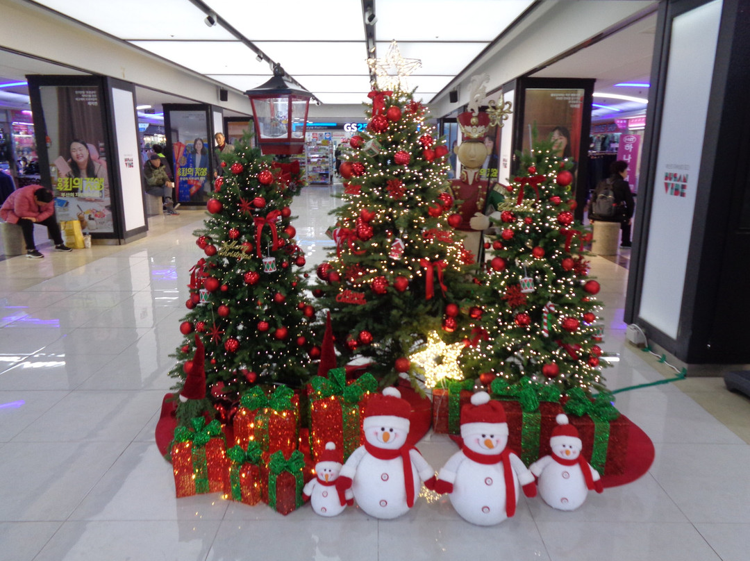 Gwangbok Underground Shopping Center-釜山必去景点