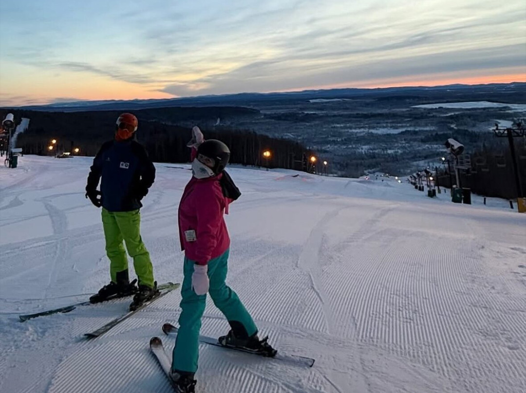 Birch Hill Ski & Snowboard Area-Fort Wainwright必去景点
