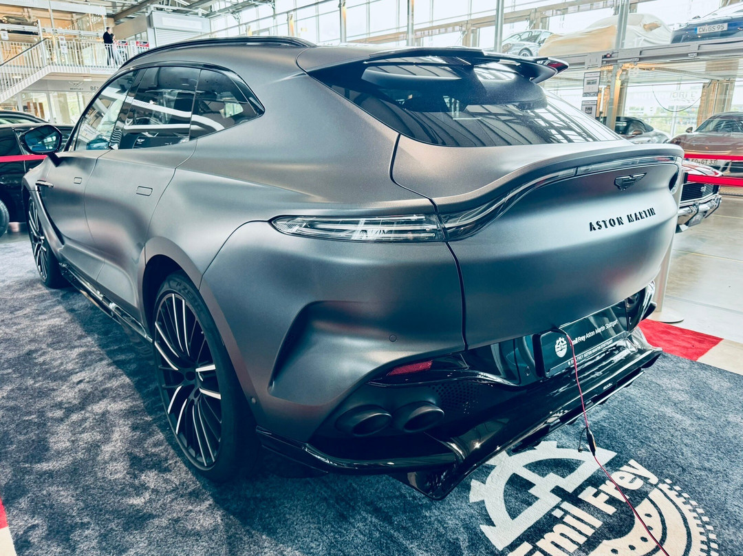 Motorworld Region Stuttgart-伯布林根必去景点