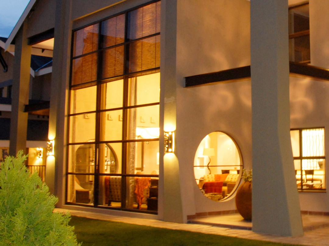 普罗梯亚威洛湖酒店主图